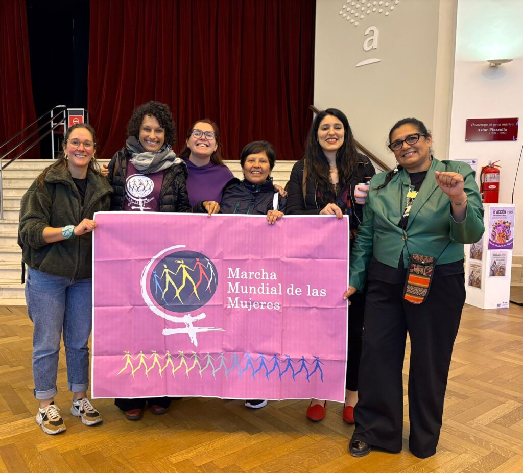 Marcha Mundial das Mulheres presente nas atividades dos 20 anos de derrota da ALCA em Mar del Plata, Argentina